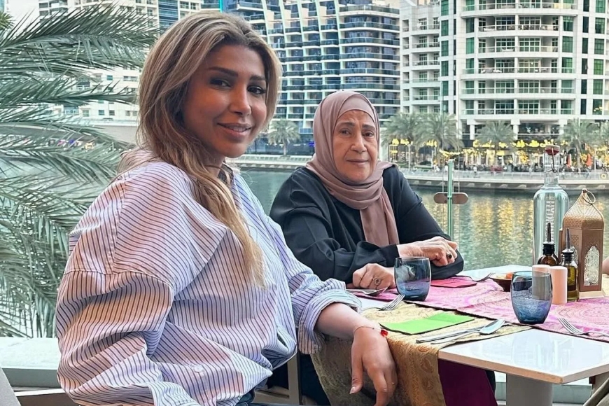 وفاة والدة الفنانة اروى بعد صراع مع المرض