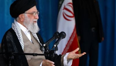 إيران تجنح للسلام مع إسرائيل بعد 12 يومًا فقط.. وتقلّل من خسائرها بالدعوة للاحتفال بـ"الانتصار"