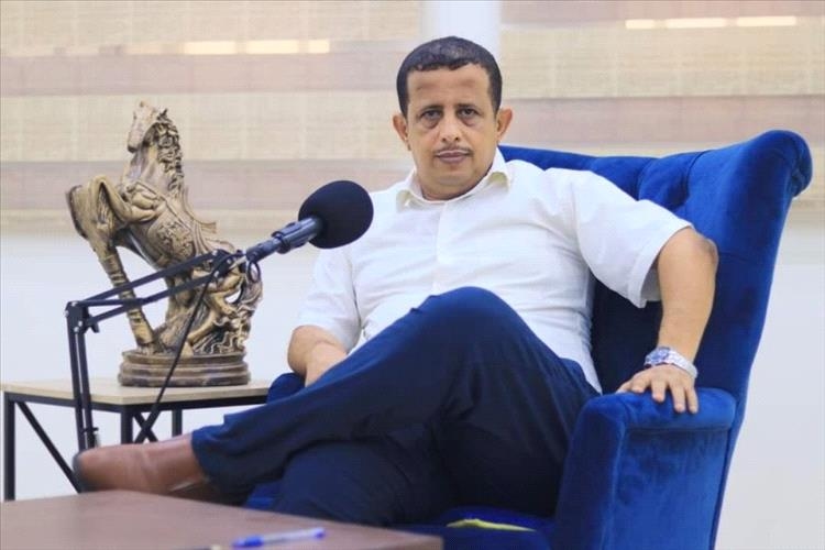فتحي بن لزرق يتوعد هذه الجهة باللجوء للقضاء ان لم تتراجع طبقا لمتغيرات الصرف شاهد ما قاله في تصريح صحفي