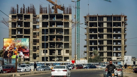 شبهات فساد في الشركات الاستثمارية.. الحكومة تتجاهل التحقيقات بسبب الضغوط السياسية