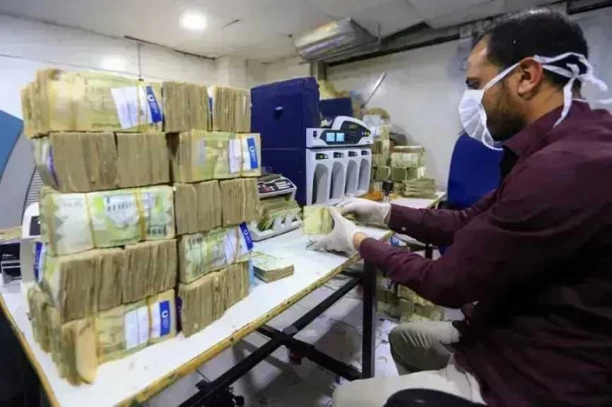 أسعار صرف العملات الأجنبية مقابل الريال اليمني في صنعاء وعدن