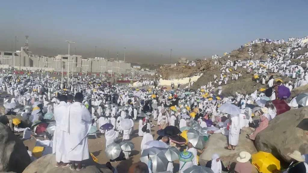 الحجاج اليمنيون دون رعاية طبية لليوم الخامس