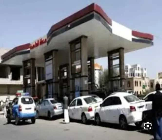 الوقود الفاسد يفضح الحوثيين .. وعود كاذبة وتعويضات حصرية للموالين لهم
