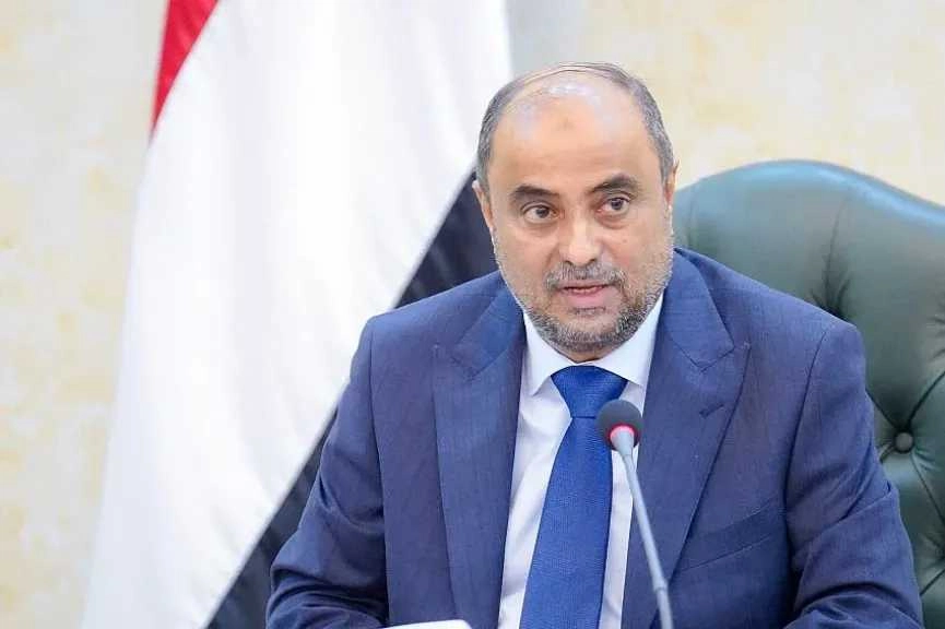 رئيس الوزراء سالم بن بريك: سنصارح الشعب بالحقيقة فالناس سئمت من الكلام