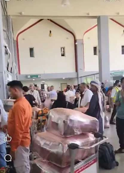 مواطنون يشكون من فوضى وغياب تنظيم داخل مطار عدن الدولي