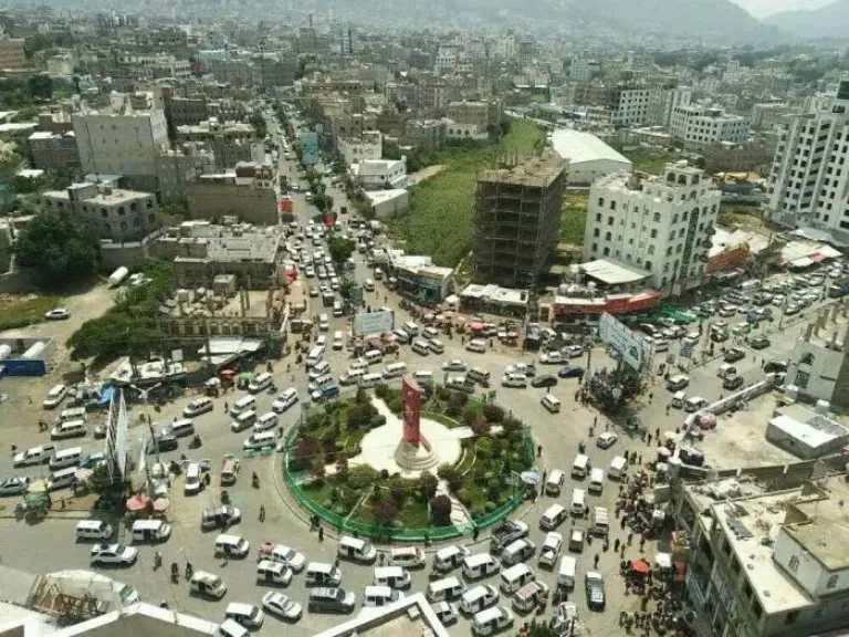 الحوثيون يستنفرون في إب .. يشترون المعلومات بالدولار الأهالي يردّون بطريقتهم