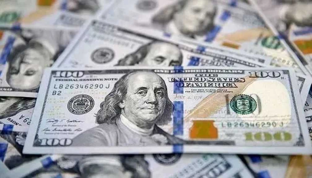 الدولار عند 2697 للبيع.. كيف تطورت أسعار الصرف في عدن ليلة الثلاثاء؟