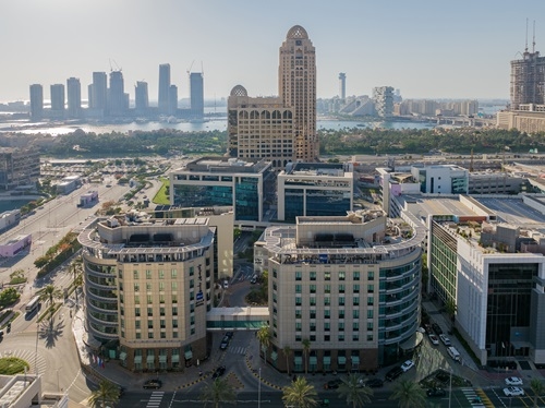 Select Group acquires Radisson Blu Hotel, Dubai Media City in Record AED 200m+ transaction completed by Knight Frank MENA.