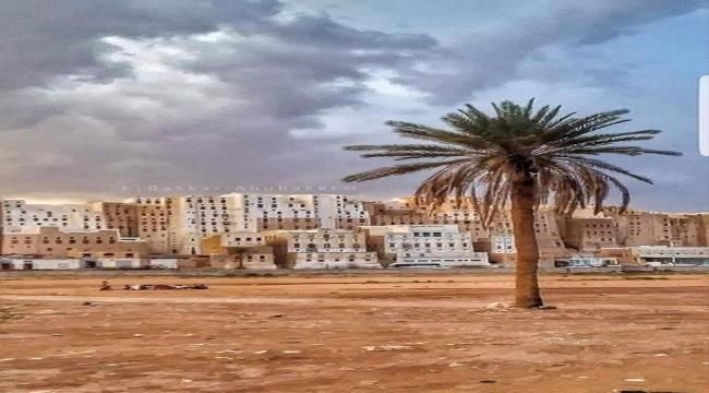 آل باغريب يحيون تقليدًا حضرمياً عريقاً في الضيافة: منازل مفتوحة للمسافرين والحجاج منذ قرون