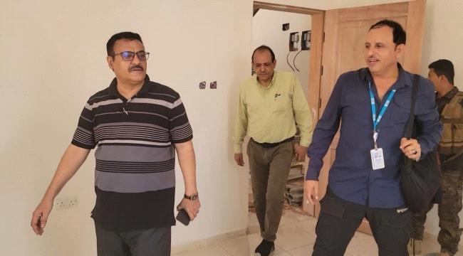 مدير عام المنصورة يتفقد مستوى الإنجاز بمشروع بناء مركز الشرطة النسائية بعدن