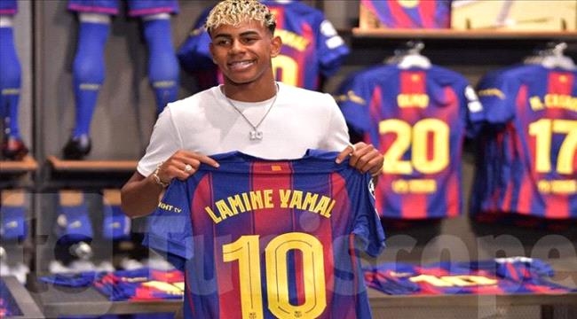 برشلونة يجدد عقد لامين يامال حتى 2031 ويمنحه القميص الأسطوري رقم 10