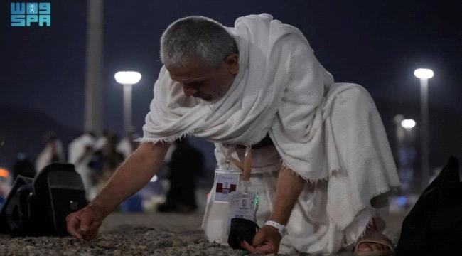 ضيوف الرحمن يستقرون في مشعر مزدلفة