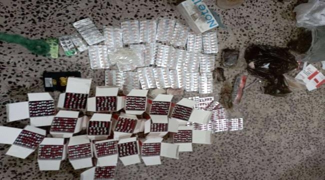 ضبط متهمًا بحيازة مخدرات في منطقة البساتين