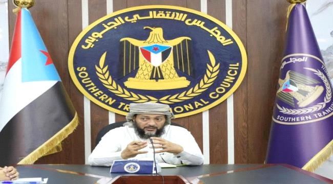 انتقالي العاصمة عدن يدين اقتحام مسجد عمر بن الخطاب