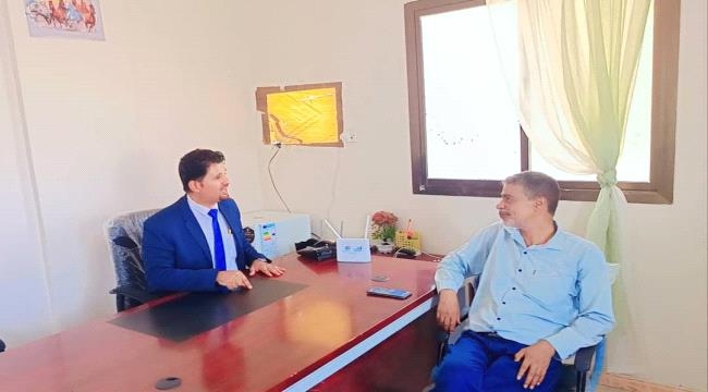 لقاء يناقش إقامة ندوة علمية موسعة عن دور الإعلام في البناء والتنمية في أبين