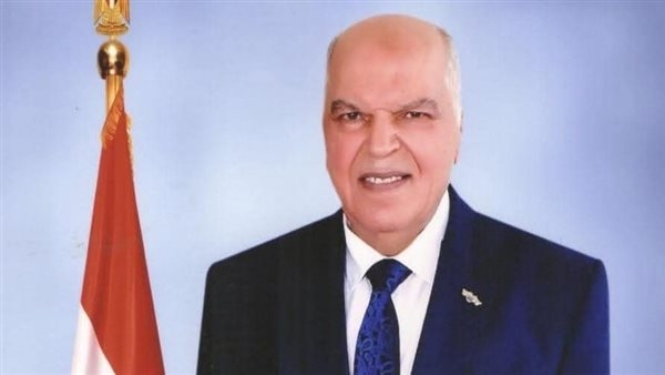 أول تعليق من نقيب المعلمين بعد براءته من الاتهامات بالتربح