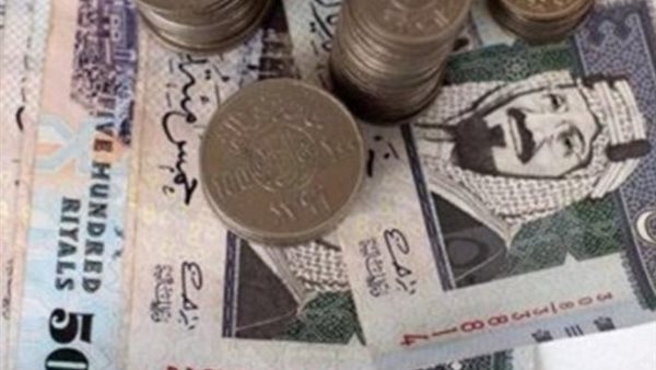 تزامنًا مع موسم الحج.. استقرار سعر الريال السعودي أمام الجنيه 25-5-2025