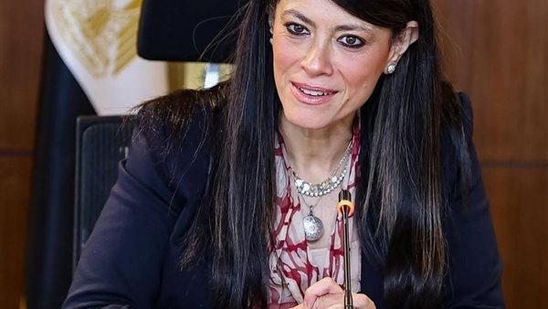 «التخطيط»: مشروع محطة طاقة الرياح بالسويس يحصد جائزتين إقليميتين