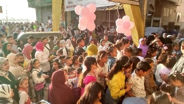 حزب الشعب الجمهوري بأسيوط يشارك المواطنين فرحة عيد الأضحى