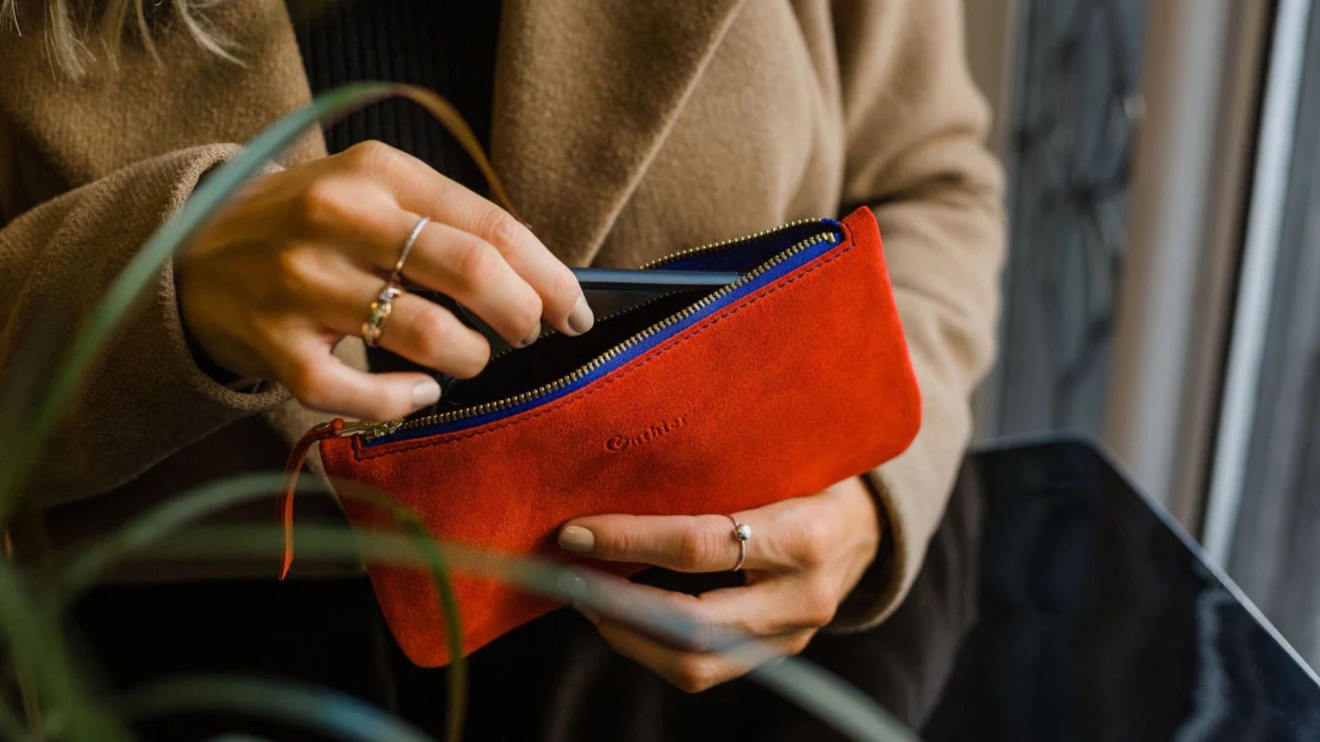 Here Are 17 Canadian Handbag Brands That Should Be On Your Radar