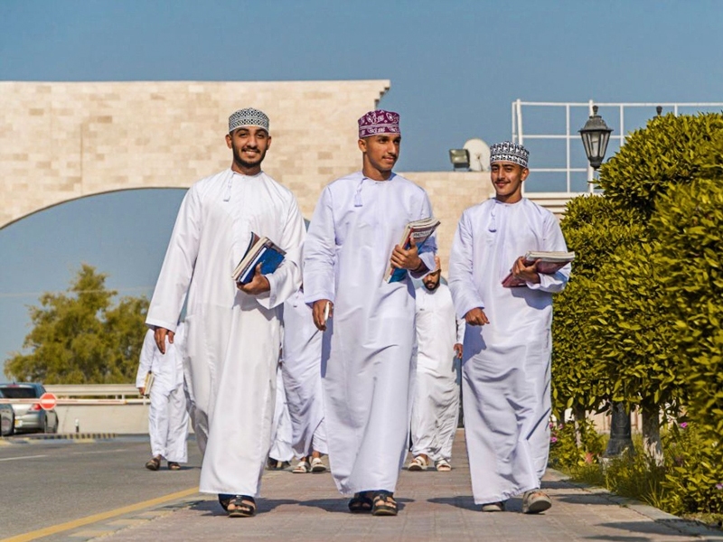 Teacher training opportunities offered to 1,000 Omani jobseekers