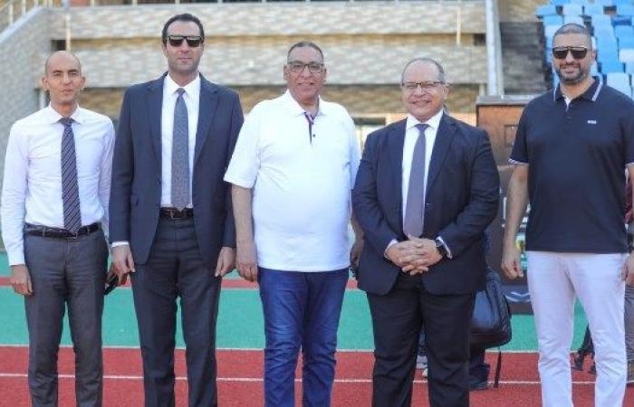 أخبار مصر : سفير مصر بتنزانيا يشهد المران الأخير للمصري استعدادًا لمباراة سيمبا