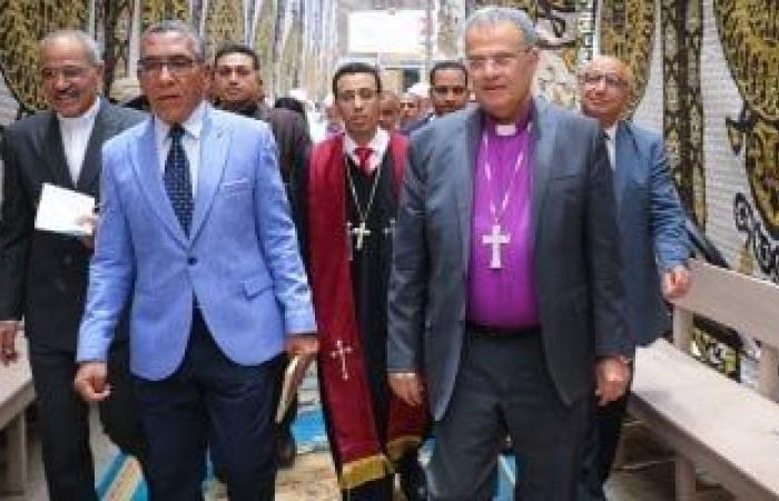 تقارير مصرية : رئيس الطائفة الإنجيلية يشهد حفل تنصيب القس مينا جدعون راعيا للكنيسة بدشنا