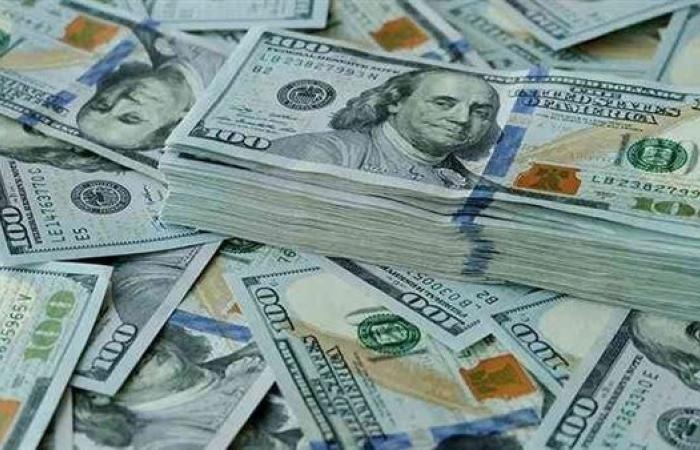 أسعار الدولار اليوم الخميس في البنوك.. الأخضر يستقر