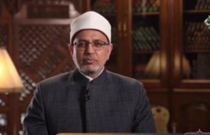 تقارير مصرية : رئيس جامعة الأزهر: لا يجوز قول "فعل مبني للمجهول" في حق الله سبحانه وتعالى