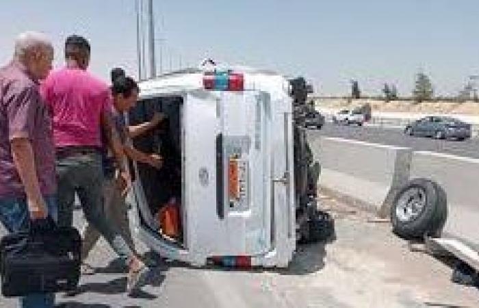 أخبار مصر : إصابة 12 شخصا في انقلاب ميكروباص بالشرقية