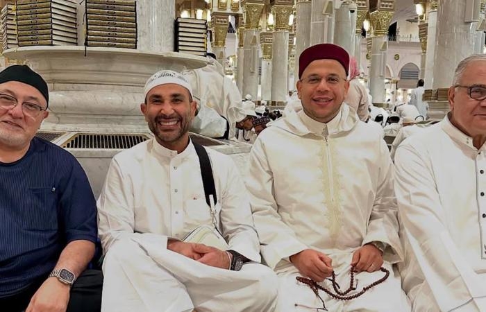 أخبار العالم : "تُبت إلى الله".. داعية مصري يثير التكهنات حول اعتزال المطرب أحمد سعد