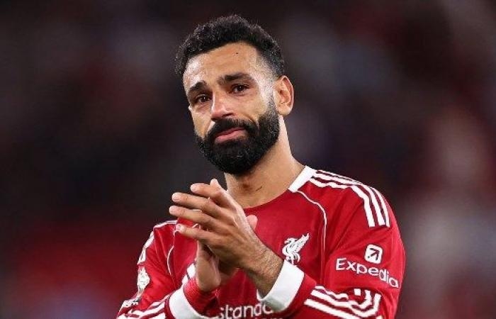 مشاهد البكاء في مسيرة محمد صلاح.. دموع لا تعرف الزيف