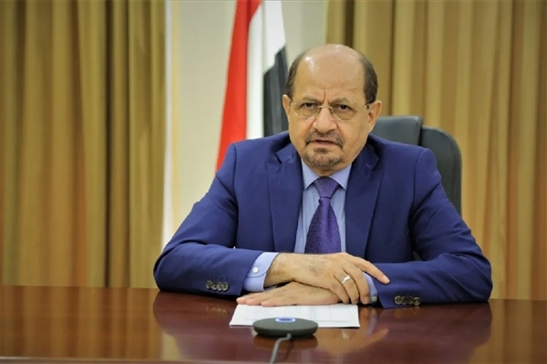 الزنداني يطلق حزمة قرارات جديدة لإعادة هيكلة الخارجية اليمنية