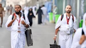 "من الإعدام إلى الحج".. بالفيديو: حاج سوري يروي نجاته في اللحظات الأخيرة ورؤيا من داخل المعتقل تحققت أمام الكعبة