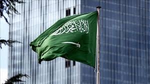 الجوازات السعودية تحدد حالات تجميد إقامة الزوجات: مهلة 60 يومًا للمغادرة