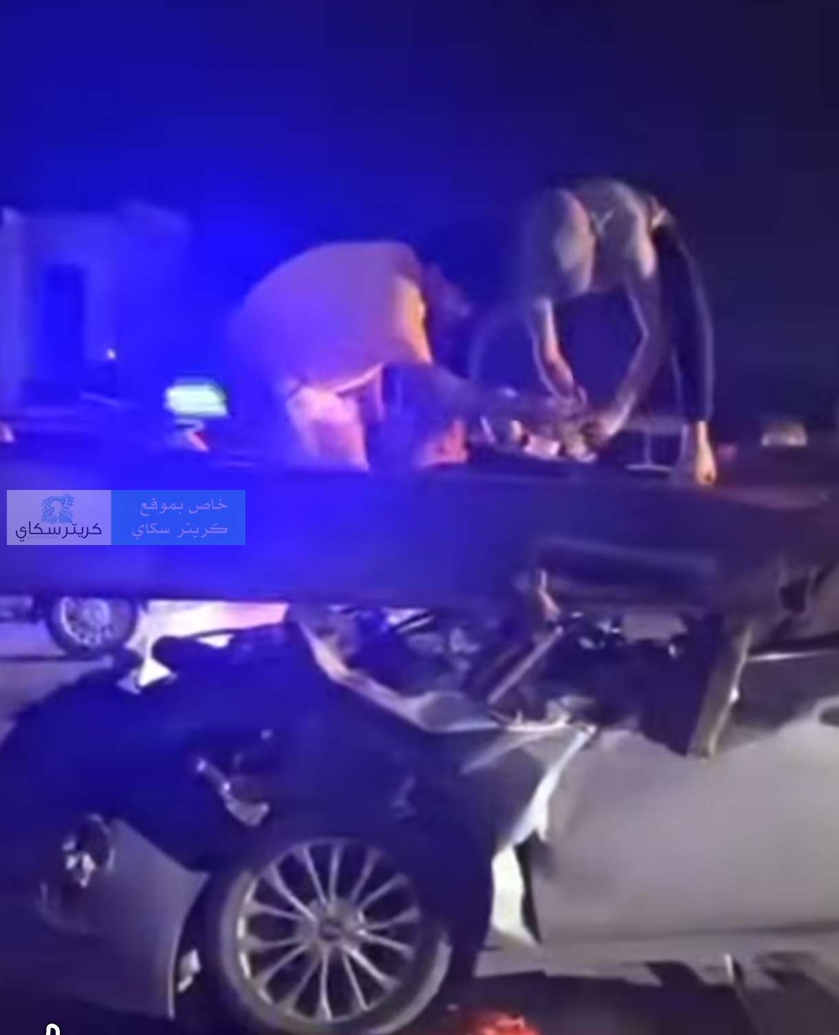 "سيارة مالك كافيه شهير تتحطم في عدن.. مشهد صادم يهز المدينة"
