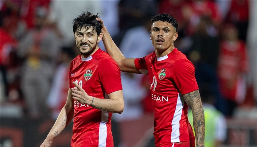 شباب الأهلي يفسد "ريمونتادا" الوحدات ويتأهل لدور الـ16