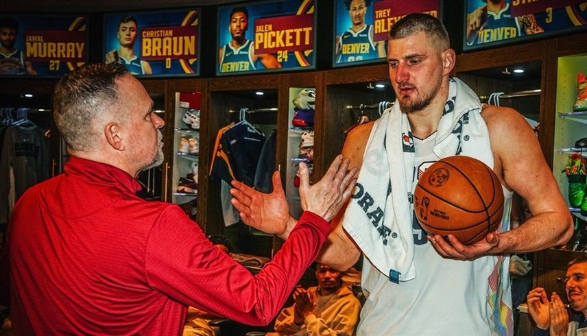 يوكيتش يدخل تاريخ NBA من بوابة صنز