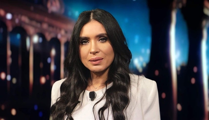 تصريحات نارية من الراقصة دينا: كنت صديقة لباسل الأسد ومشاهد صيدنايا مزيفة