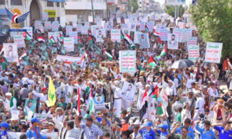أبناء الحديدة يحتشدون في 157 مسيرة دعمًا لغزة رغم أنف الأمريكي وجرائمه