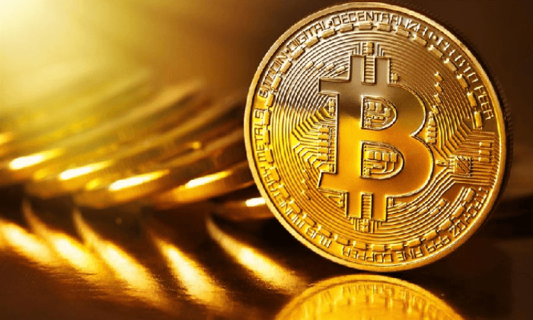 لأول مرة .. بتكوين يقفز ويتجاوز 100 ألف دولار.