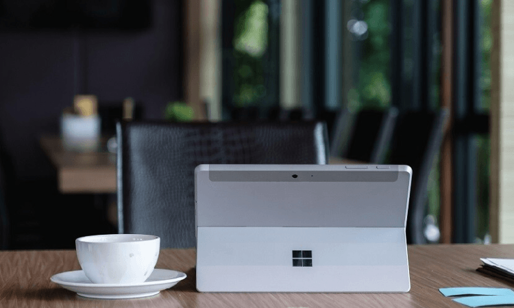 مايكروسوفت تزيح الستار عن Surface Pro بنسخته الجديدة