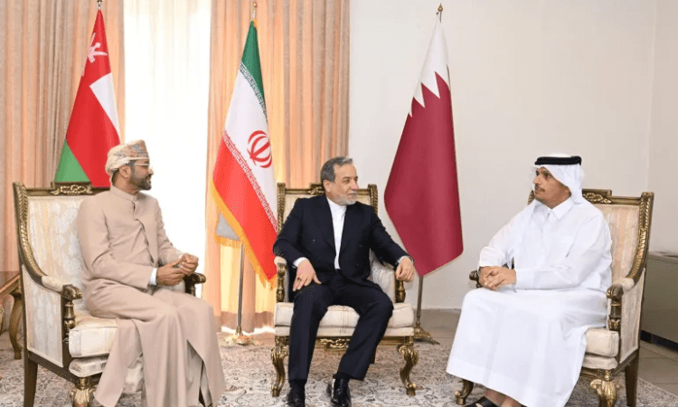 محادثات بين إيران وقطر وعُمان حول النووي الايراني