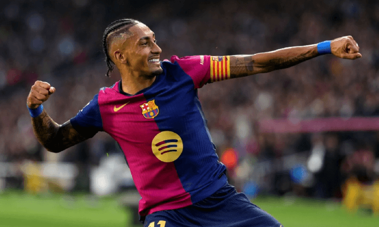 برشلونة يجدد عقد رافينيا بعد تألقه تحت قيادة هانزي فليك
