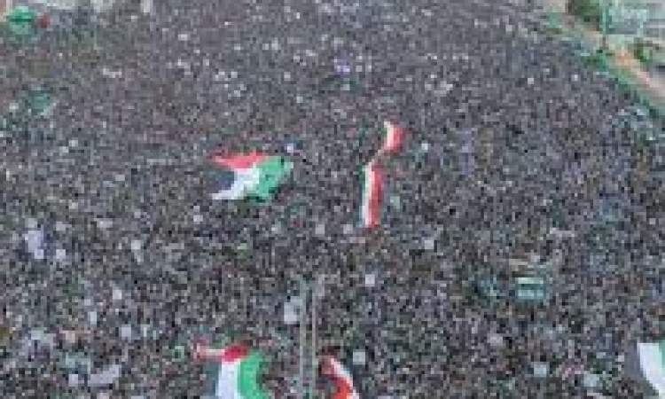 السيد القائد يدعو للخروج المليوني الحاشد غدًا