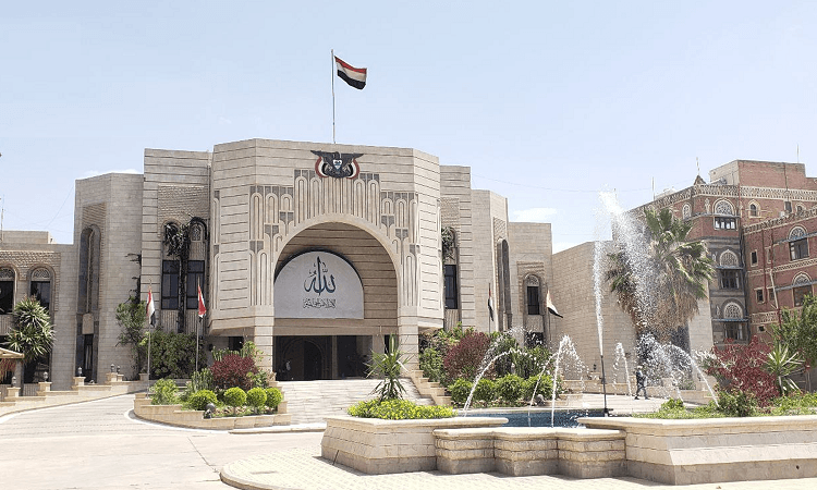 حكومة التغيير والبناء.. خطط شاملة وتعزيز الأداء المؤسسي