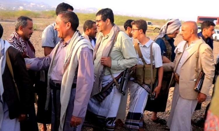 تسيير قوافل عيدية وزيارات ميدانية لقيادات من ذمار للمرابطين بالمنطقة العسكرية الرابعة