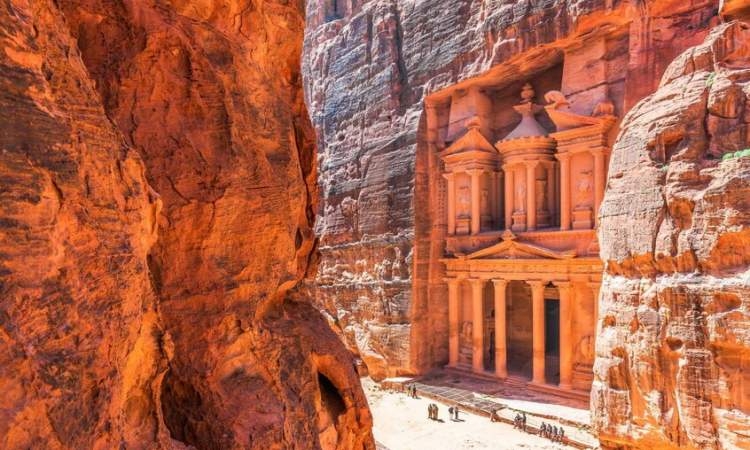 ارتفاع الدخل السياحي في الأردن إلى 3.1 مليار دولار