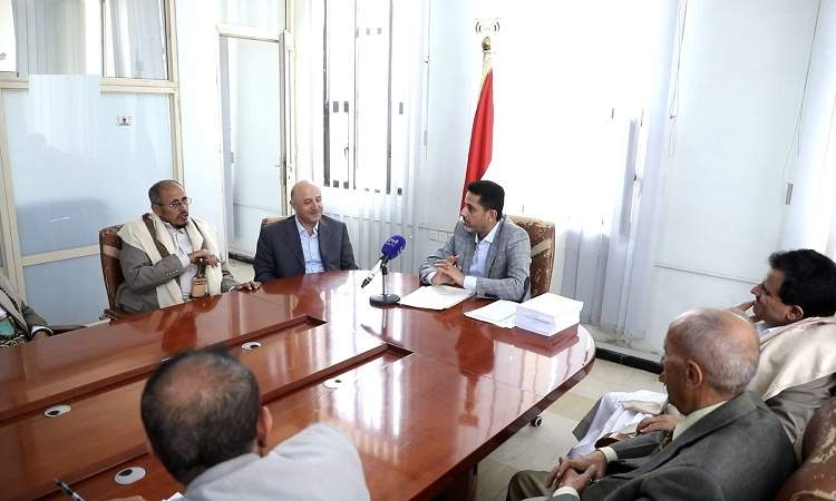 اجتماع بصنعاء يناقش جوانب التحضير والتهيئة الإعلامية لمؤتمر الرسول الأعظم