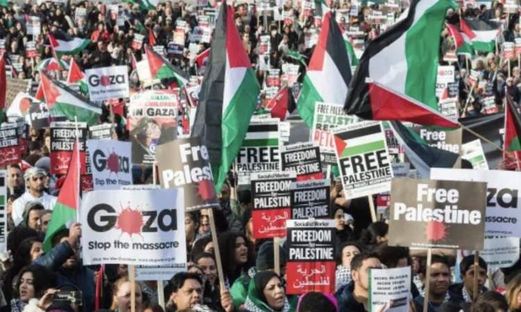 احتجاجات واسعة في لندن تنديداً بحظر جماعة 'تحرك من أجل فلسطين'